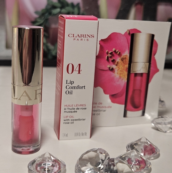 Clarins Other - Clarins Lip Comfort Oil
